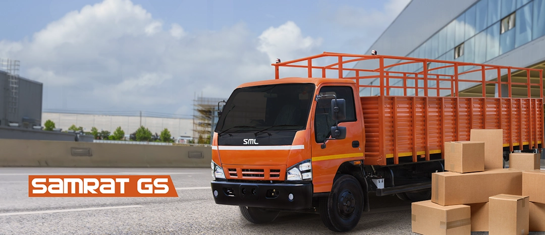 SML Mahindra Samrat Series truck